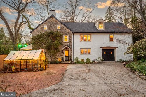 1 E Brookhaven Rd, WALLINGFORD, PA, 19086-6219 | Card Image