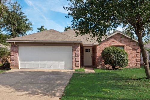 2711 Carten Street, Fort Worth, TX, 76112 | Card Image