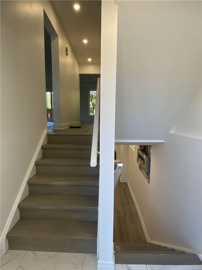 23 Charters Rd, House attached with 3 bedrooms, 2 bathrooms and 2 parking in Brampton ON | Image 18