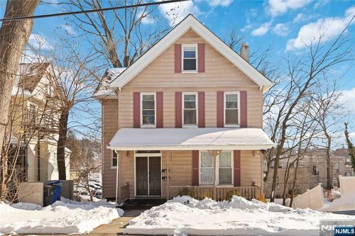 87 James St, Englewood, NJ, 07631-2608 | Card Image