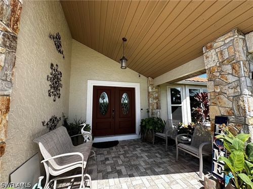 108 Templewood Ct, MARCO ISLAND, FL, 34145-4124 | Card Image