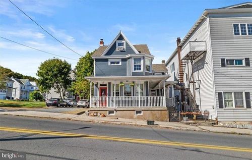 40 Springgarden St, Lansford, PA, 18232-2020 | Card Image