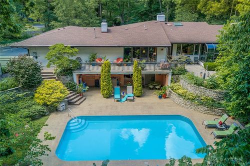 6042 Mad River Rd, Washingtn Twp, OH, 45459-1508 | Card Image