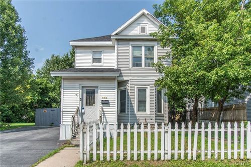 663 Olive St, Watertown, NY, 13601-2811 | Card Image