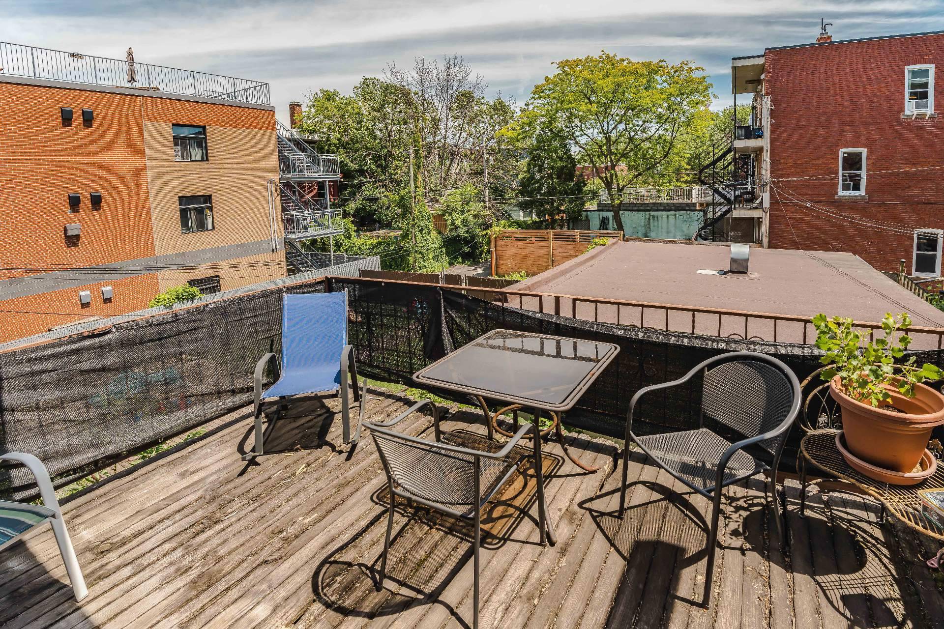 Residential Income in Montréal (Mercier/Hochelaga-Maisonneuve) 3
