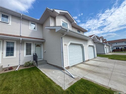16-1620 Olive Diefenbaker Dr, Prince Albert, SK, S6X1C5 | Card Image