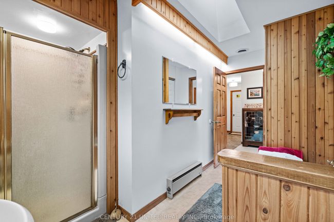 210 Thompson Rd, House other with 3 bedrooms, 2 bathrooms and 6 parking in Keene ON | Image 22