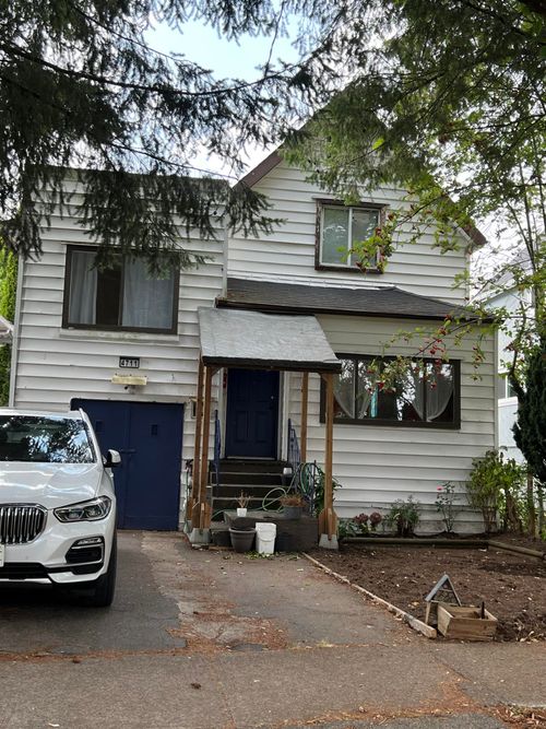 4711 Gothard St, Vancouver, BC, V5R3L1 | Card Image