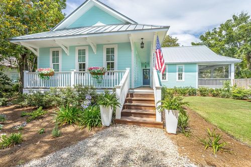 121 14th St, Apalachicola, FL, 32320 | Card Image