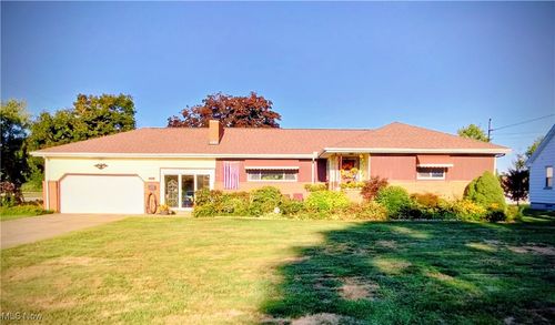291 Struthers Liberty Rd, Campbell, OH, 44405-1974 | Card Image