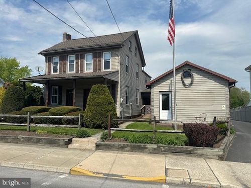 200 E Main St, TERRE HILL, PA, 17581-9645 | Card Image