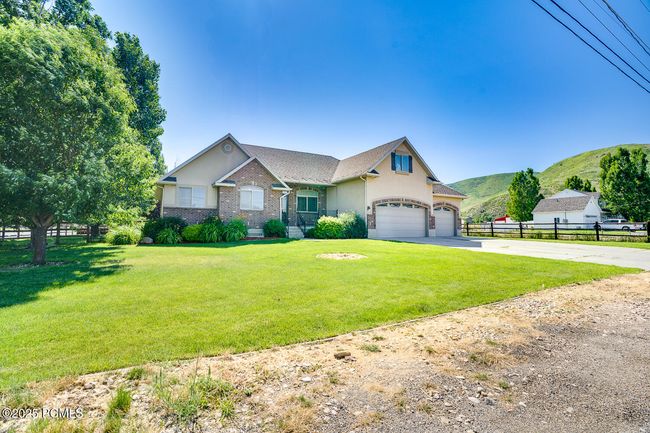3035 S Big Hollow Rd, House other with 8 bedrooms, 5 bathrooms and null parking in Daniel UT | Image 5
