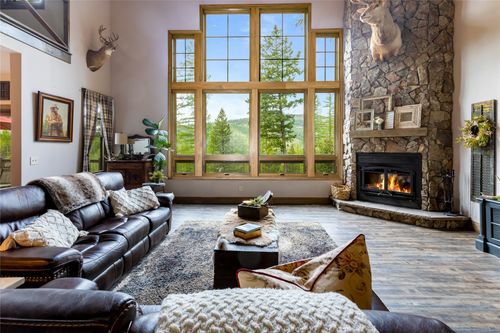 25 Hodge Rdg, Kila, MT, 59920-3700 | Card Image