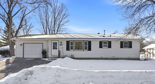 807 12th St N, Princeton, MN, 55371-1103 | Card Image