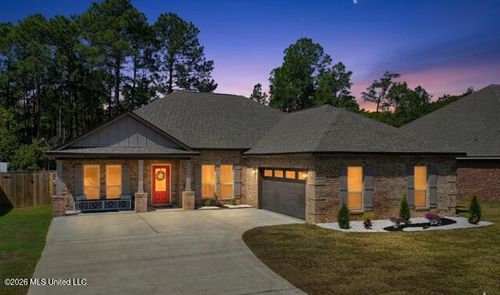 6626 Sugarcane Cir, Ocean Springs, MS, 39564-8955 | Card Image