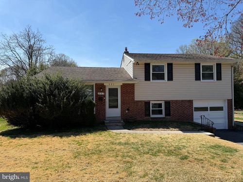 331 Candlewood Rd, BROOMALL, PA, 19008-2217 | Card Image