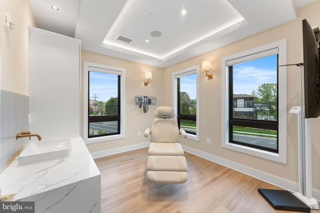 1632 Chain Bridge Rd, Townhouse with 4 bedrooms, 5 bathrooms and null parking in MCLEAN VA | Image 49