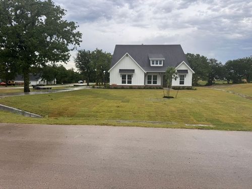 160 Oak Grove Way, Springtown, TX, 76082-0015 | Card Image