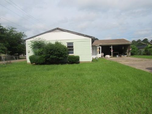 155 Alamo St, Lone Star, TX, 75668-9708 | Card Image