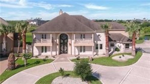 18 Bar Le Doc Dr, Corpus Christi, TX, 78414-6156 | Card Image