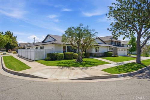 801 S Fairmont Way, Orange, CA, 92869-5025 | Card Image
