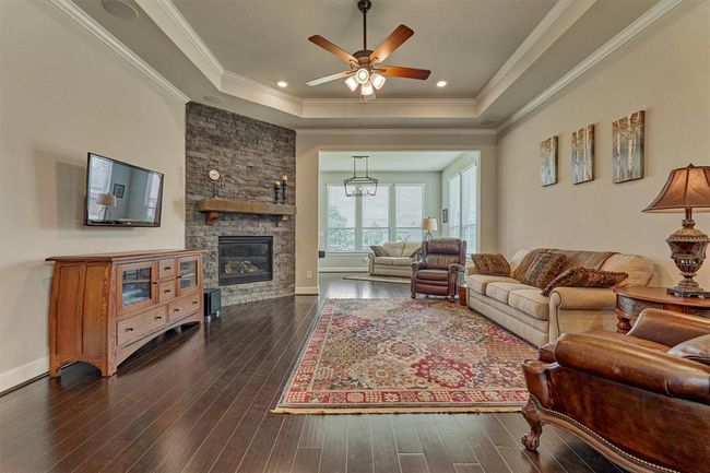 271 Spotted Saddle Ct, House other with 3 bedrooms, 2 bathrooms and 2 parking in Spring TX | Image 9