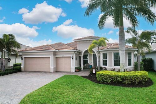 10525 Tidewater Key Blvd, ESTERO, FL, 33928-4022 | Card Image
