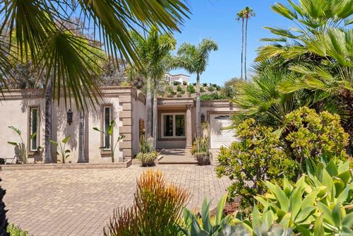 1215 Vista Grande Rd, El Cajon, CA, 92019-3673 | Card Image