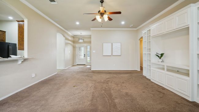 613 W Sheila Cir, House other with 4 bedrooms, 2 bathrooms and null parking in Joshua TX | Image 9