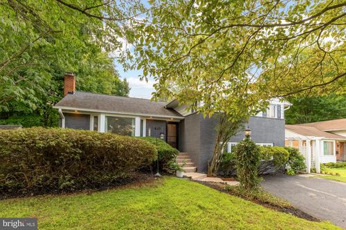 5910 Greentree Rd, BETHESDA, MD, 20817-3460 | Card Image