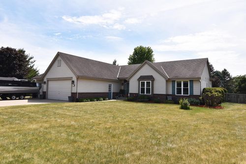 30936 Royal Hill Rd, Burlington, WI, 53105-7767 | Card Image