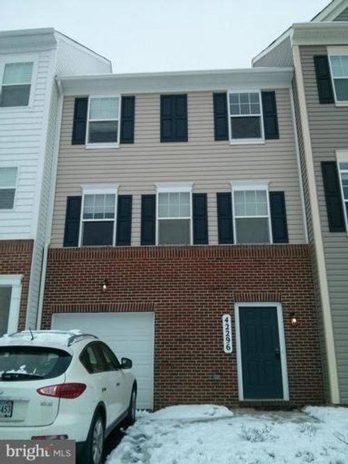 42296 Shoover Sq, CHANTILLY, VA, 20152-4181 | Card Image