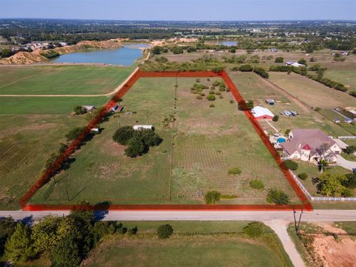 1300 Old Base Rd, Aurora, TX, 76078-4528 | Card Image