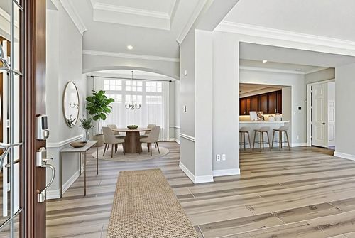 1527 Orchard Park Dr, Houston, TX, 77077-1570 | Card Image