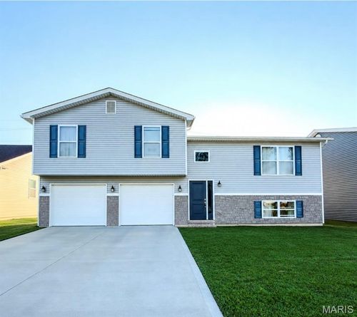 5 Faith Dr, Fairview Heights, IL, 62208-2971 | Card Image