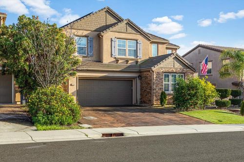 5658 Saratoga Cir, Rocklin, CA, 95765-5487 | Card Image