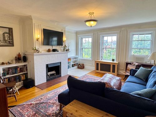 17-250 Commonwealth Ave, Boston, MA, 02116-2409 | Card Image