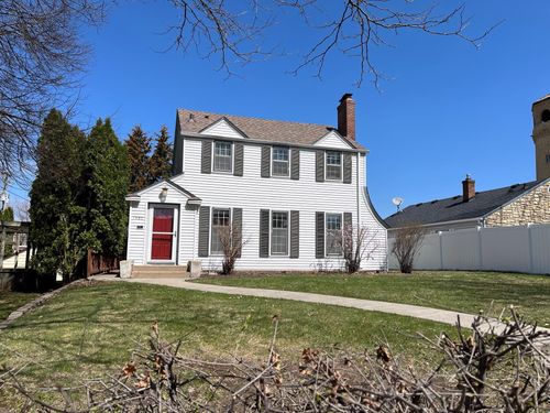 1589 Hillcrest Ave, Saint Paul, MN, 55116-2148 | Card Image