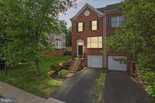 9757 Cheshire Ridge Cir, MANASSAS, VA, 20110-2758 | Card Image
