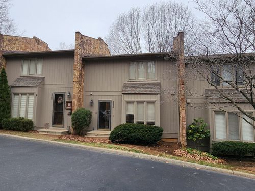 3363 Londonderry Ln, Roanoke, VA, 24018 | Card Image