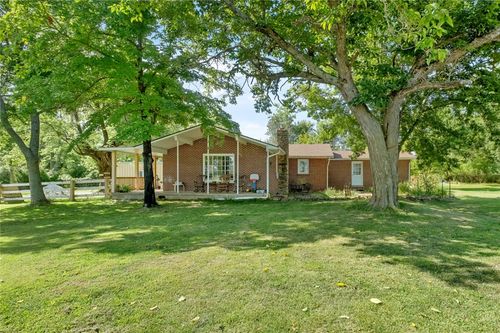 101 Carter Ln, Elkins, AR, 72727-3527 | Card Image