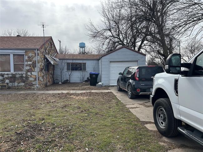 View of yard | Image 18