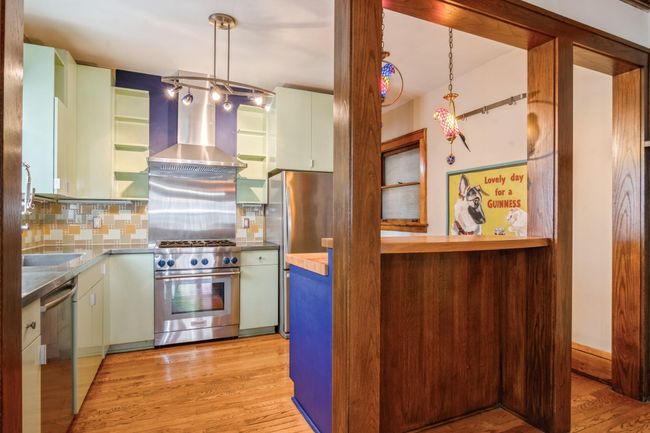 APT-1 - 2545 Bryant Ave S, Condo with 2 bedrooms, 1 bathrooms and null parking in MINNEAPOLIS MN | Image 4