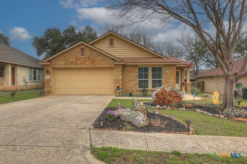 2210 Meadow View Dr, San Marcos, TX, 78666-2282 | Card Image