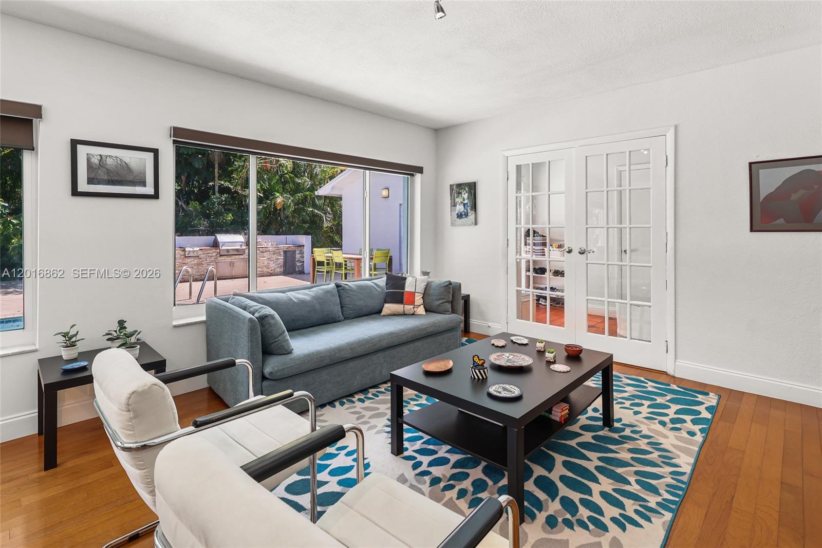 Residential in Pinecrest 4