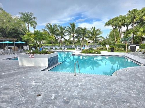 102-4555 Nw 99th, Doral, FL, 33178 | Card Image
