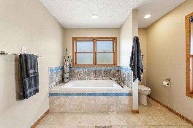 Soaker Tub.jpg | Image 22