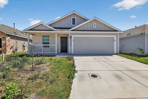 3330 Kornberg Dr, Converse, TX, 78109-3294 | Card Image