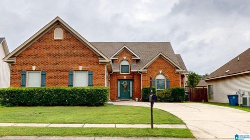 2049 Forest Lakes Ln, STERRETT, AL, 35147-8154 | Card Image