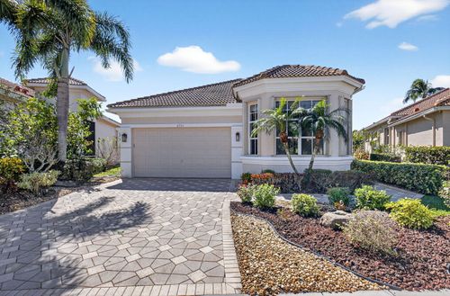 6795 Fairway Lakes Dr, Boynton Beach, FL, 33472-6802 | Card Image